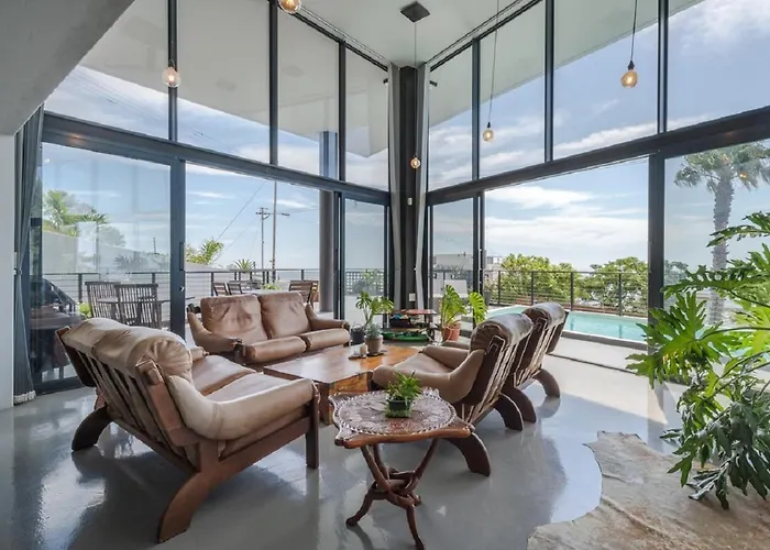 Villa On Ocean View